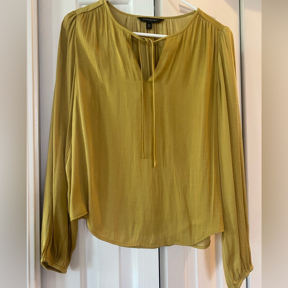Banana Republic Mustard Tie-Neck Long Sleeve Blouse